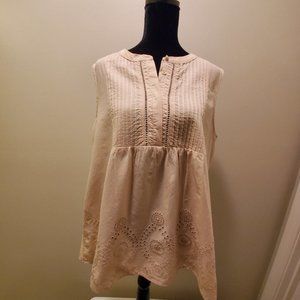 Eyelot & Pintuck Sleeveless Cream Top